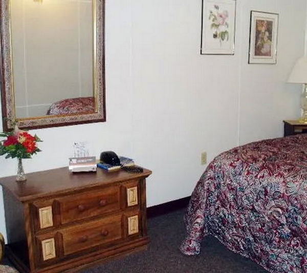 Quartz Mountain Inn (Siesta Grande Motel) - From Trip Dot Com (newer photo)